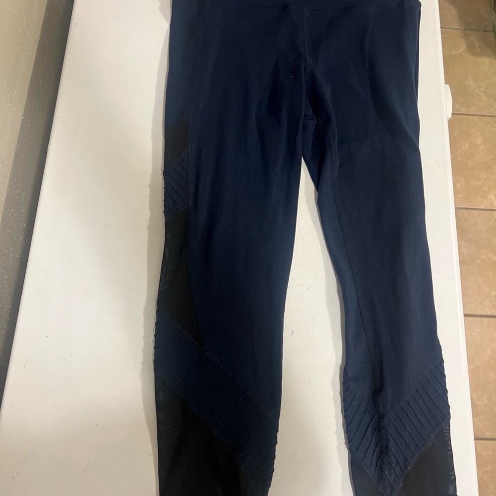 Women’s Navy Blue Athleta Leggings